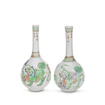 A NEAR PAIR OF FAMILLE VERTE 'BUDDHIST LION' BOTTLE VASES Kangxi (2)