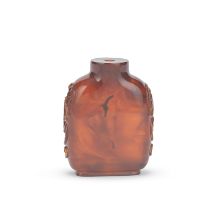 A CARVED AMBER 'CHILONG' SNUFF BOTTLE Qing Dynasty