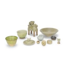 A COLLECTION OF CERAMIC WARES Han Dynasty and later (13)