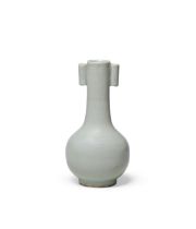 A LONGQUAN CELADON-GLAZED 'ARROW' VASE Southern Song Dynasty