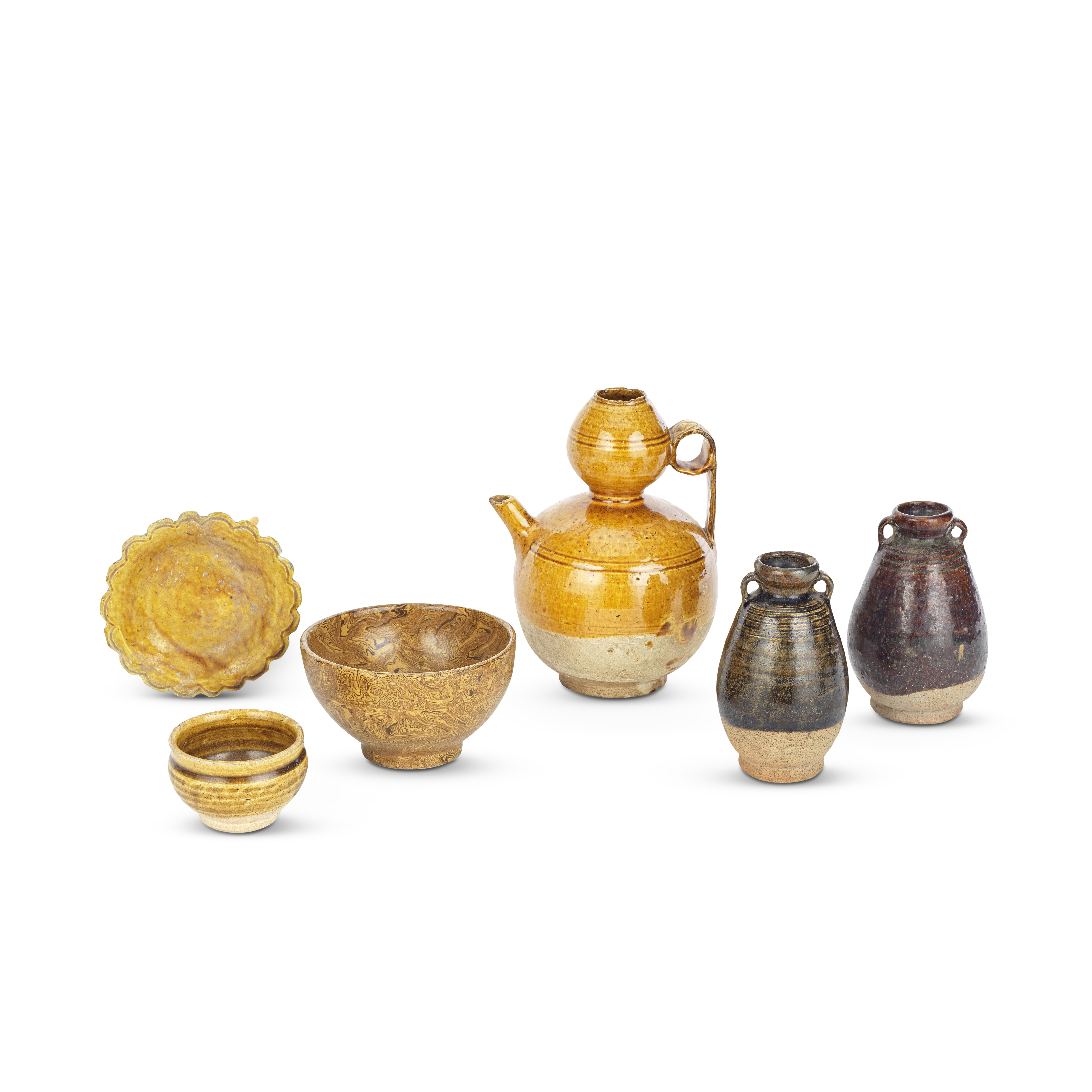 A GROUP OF BROWN AND OCHRE-GLAZED WARES Liao Dynasty and later (6)