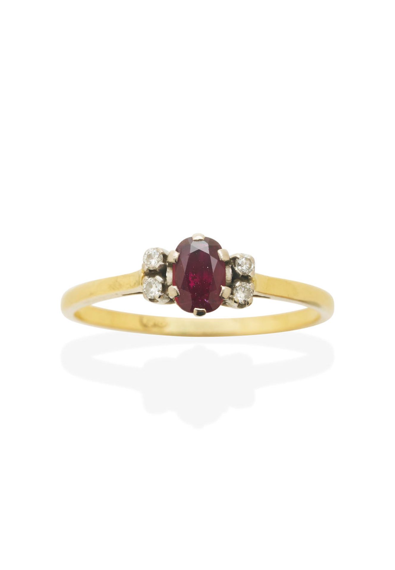 RUBY AND DIAMOND RING AND EARRING SUITE - Bild 2 aus 4