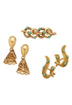 COLLECTION OF GOLD JEWELLWERY