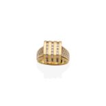 14CT GOLD AND DIAMOND RING