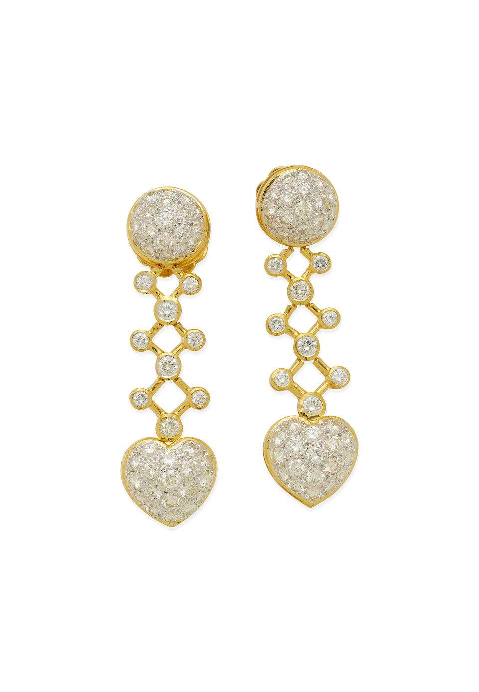 PAIR OF DIAMOND EARRINGS