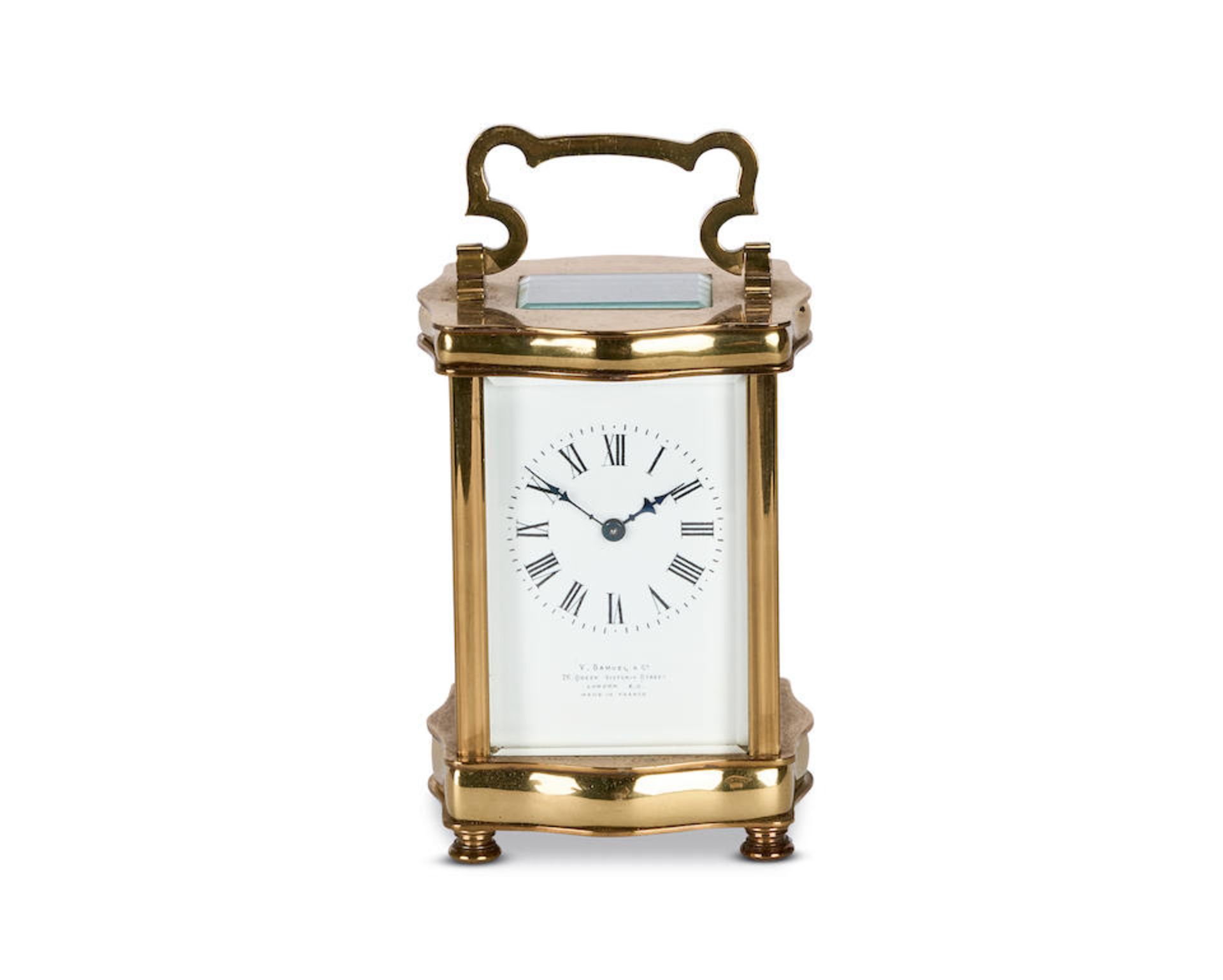 A brass cased carriage timepiece made for V. Samuel & Co of London - Image 3 of 5