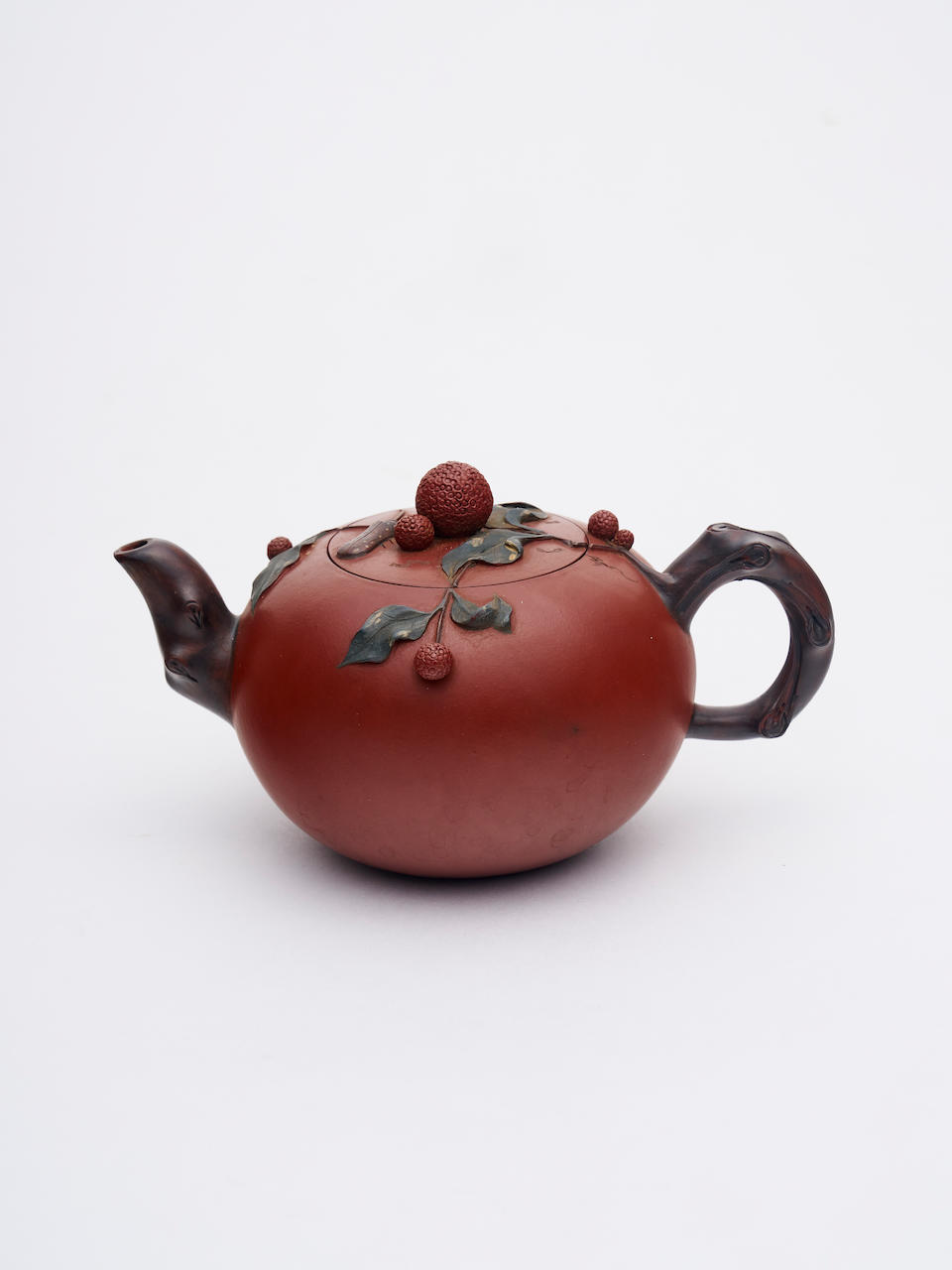 A yixing teapot Attributed to Jiang Rong (1919-2008)