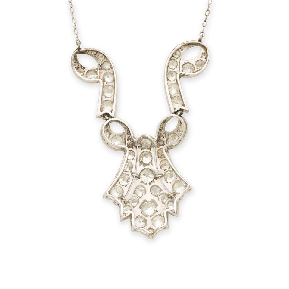 COLLIER PENDENTIF DIAMANTS, CIRCA 1930 DIAMOND PENDANT NECKLACE, CIRCA 1930 - Image 3 of 3