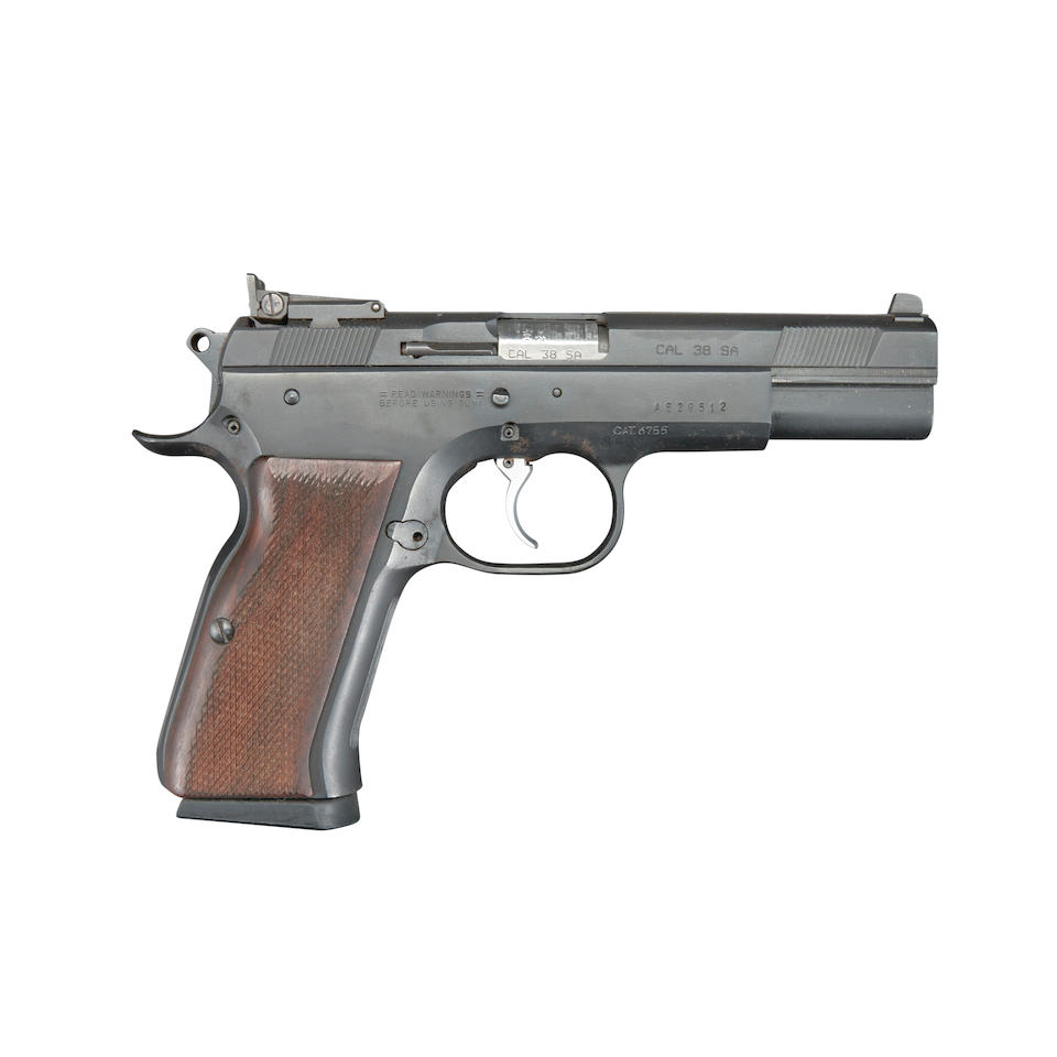 European American Armory Corp. Witness Model Semi-Automatic Pistol, Modern handgun