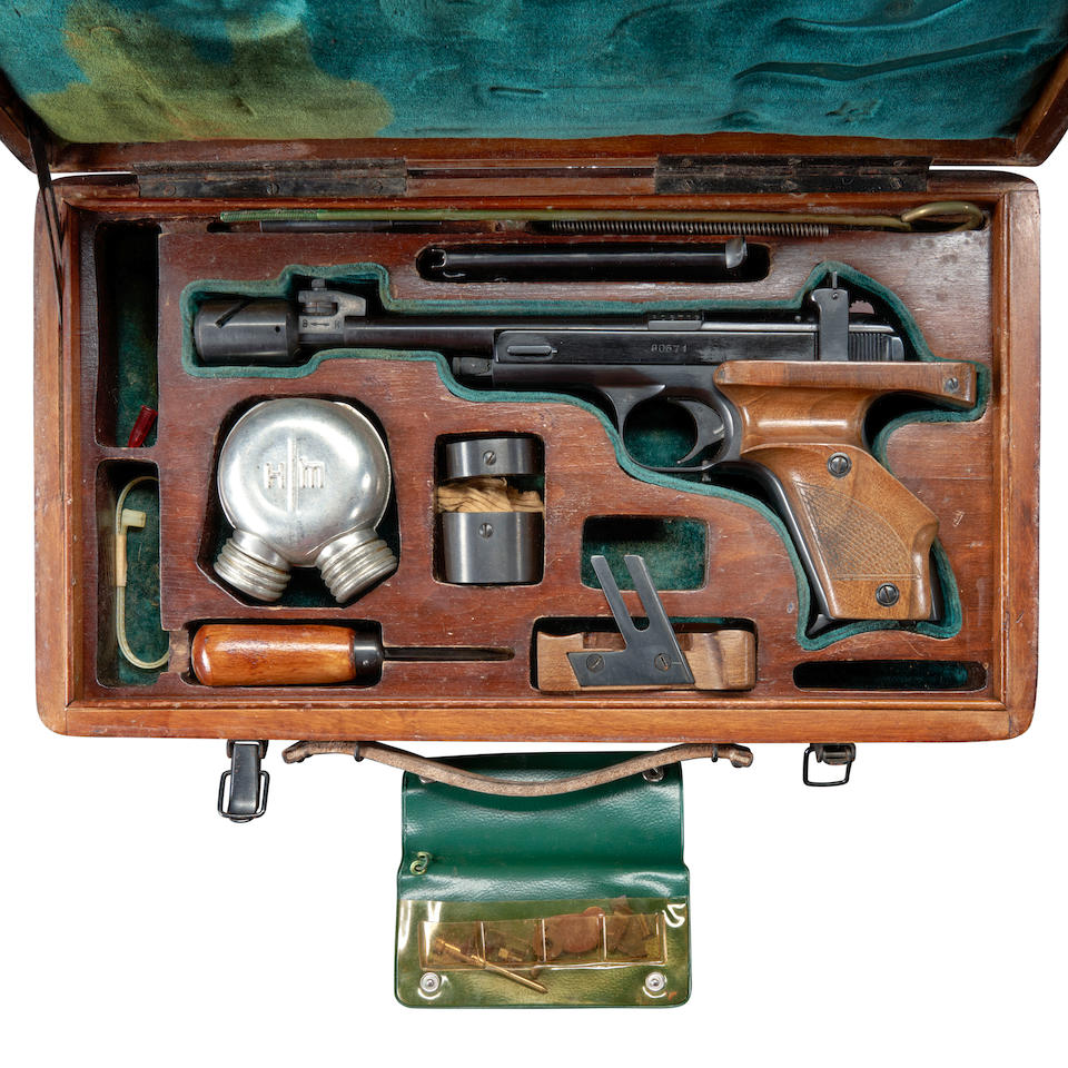 Cased Soviet Margolin Model MTS-1 Semi-Automatic Target Pistol, Curio or Relic firearm - Image 4 of 4