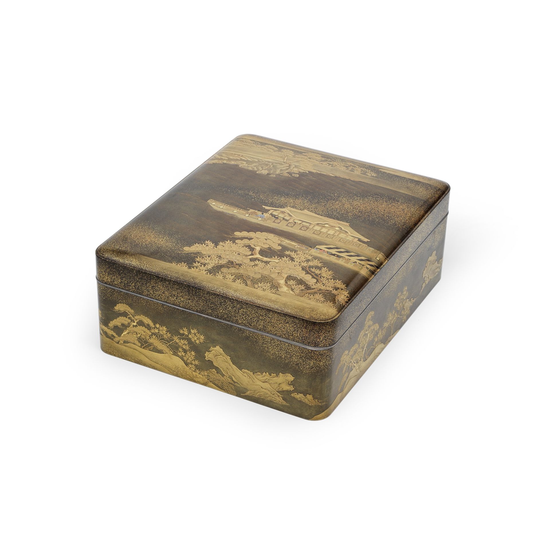 A GOLD-LACQUER LARGE ROUNDED RECTANGULAR RYOSHIBAKO (DOCUMENT BOX) Probably late Edo (1615-1868...