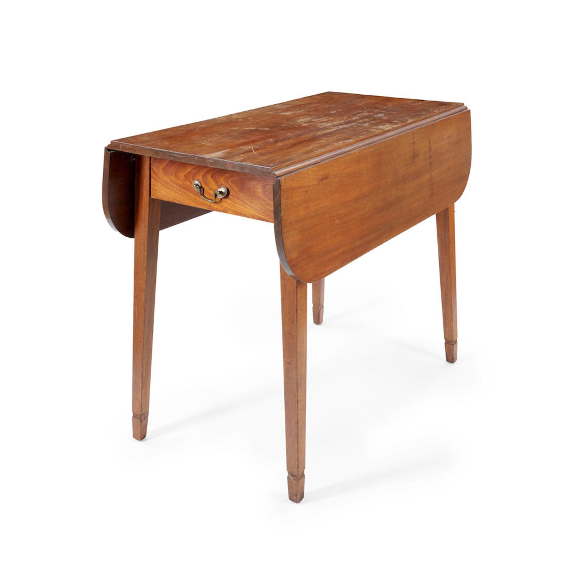 FEDERAL-STYLE MAHOGANY DROP-LEAF TABLE