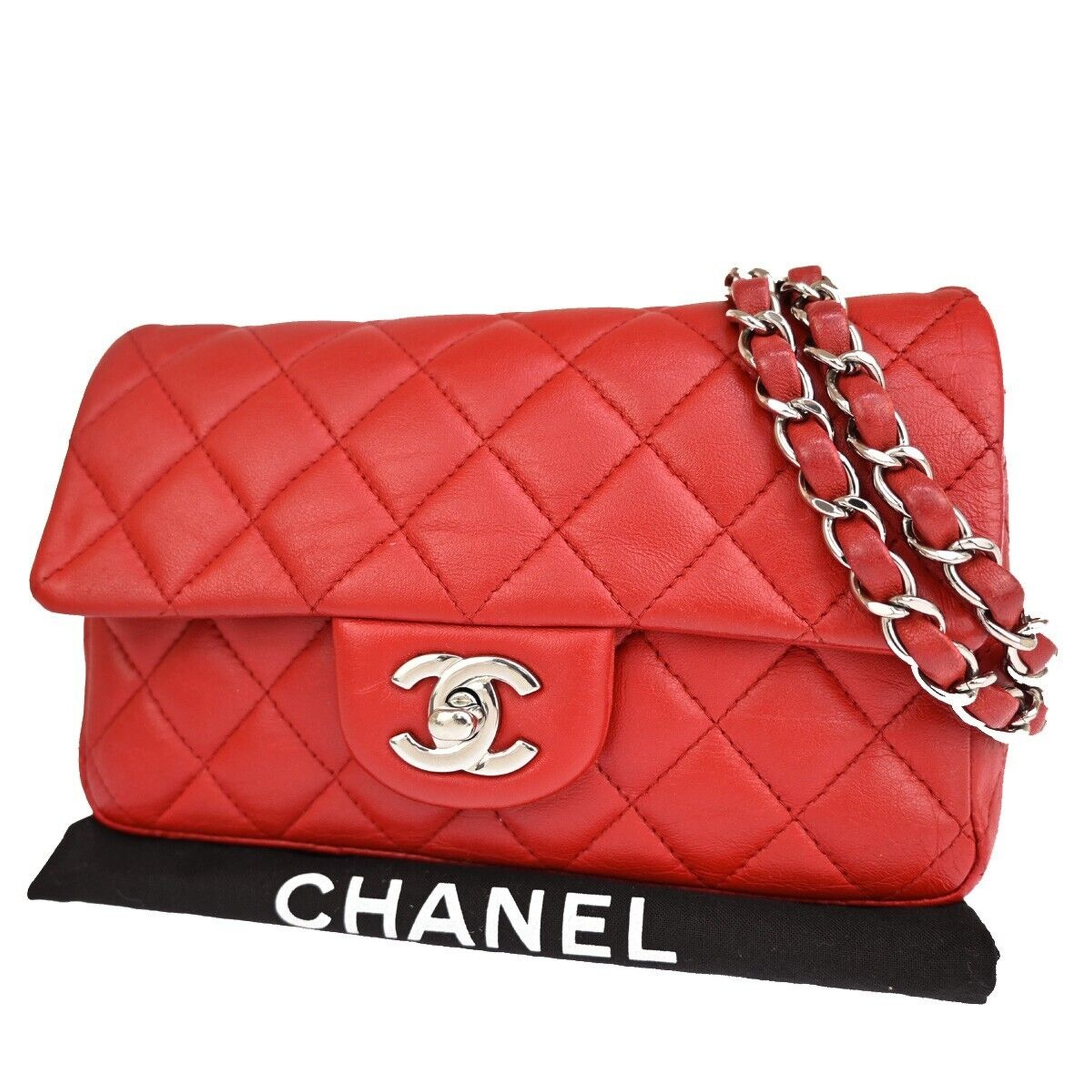 CHANEL, ann&#233;e . Sac 'Classique' en cuir matelass&#233; rouge. Directeur artistique : Karl L...