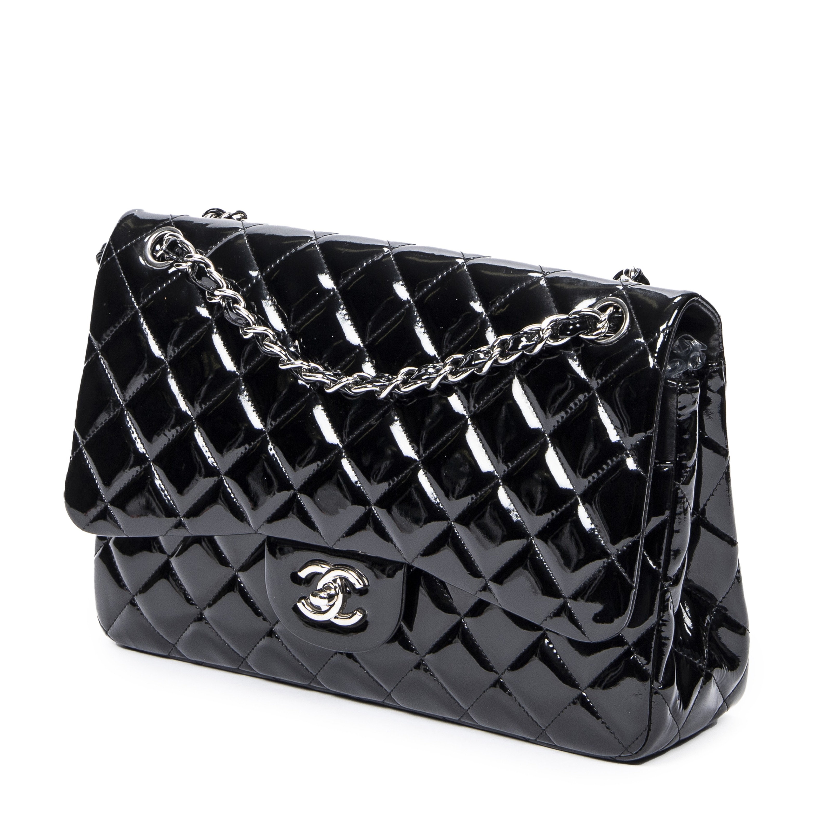 CHANEL, ann&#233;e 2009. Sac 'Jumbo' en cuir vernis matelass&#233; noir. Directeur artistique : ...