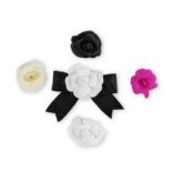 CHANEL. Lot de 5 broches 'Cam&#233;lia'.