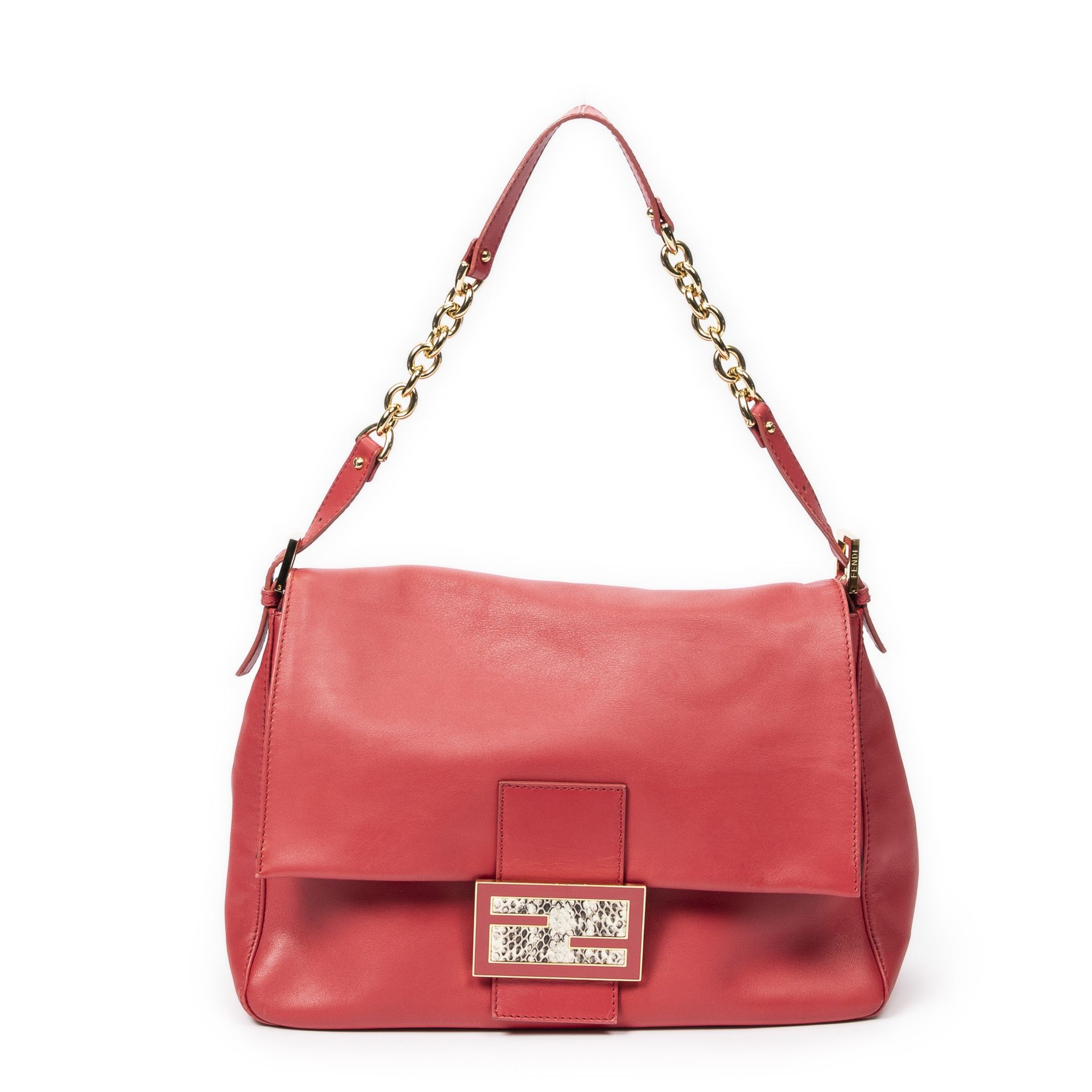 FENDI. Sac 'Large Mama Forever' en cuir agneau rose corail.