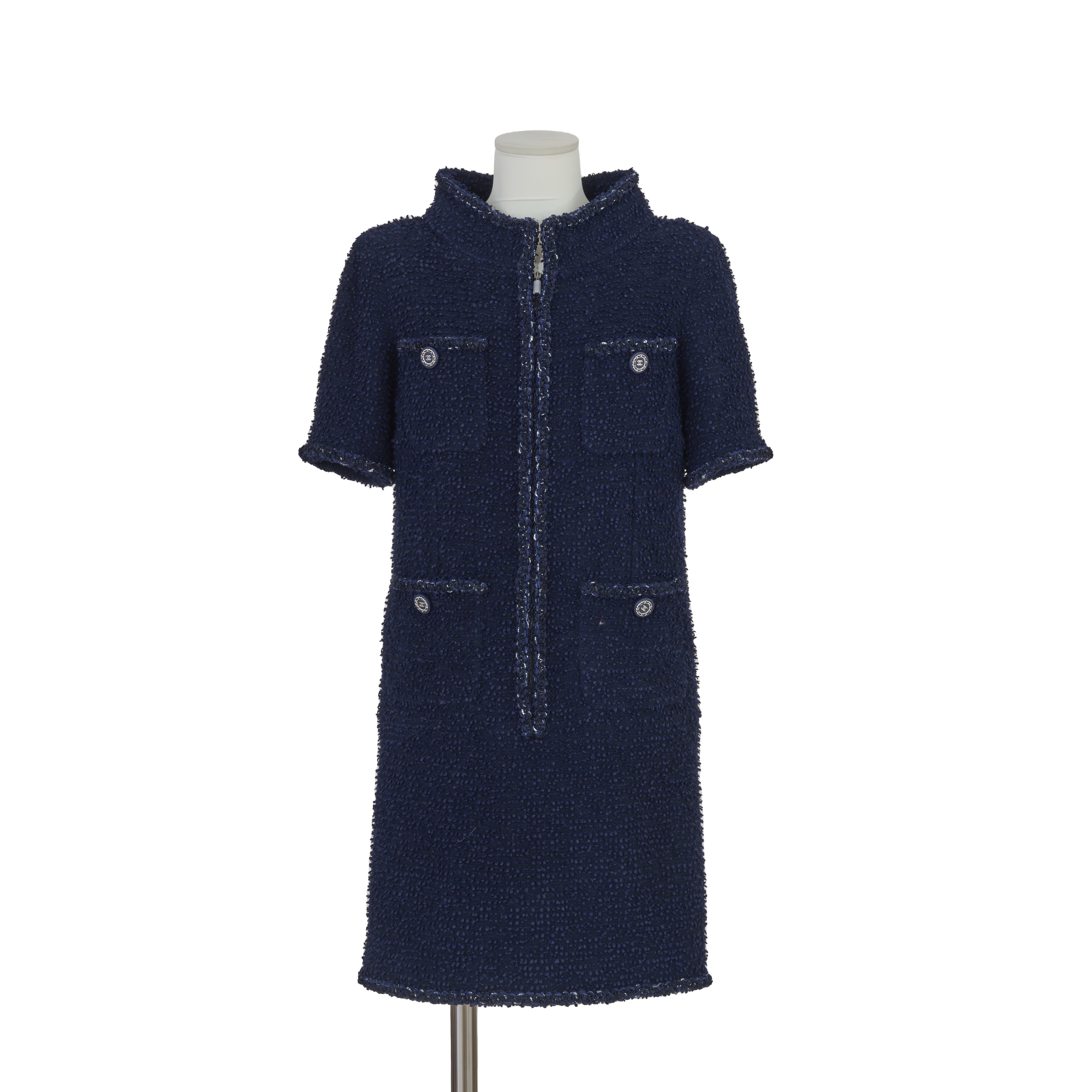 CHANEL, Collection Pr&#234;t &#224; Porter Croisi&#232;re 2019. Robe en tweed frang&#233; bleu-m...