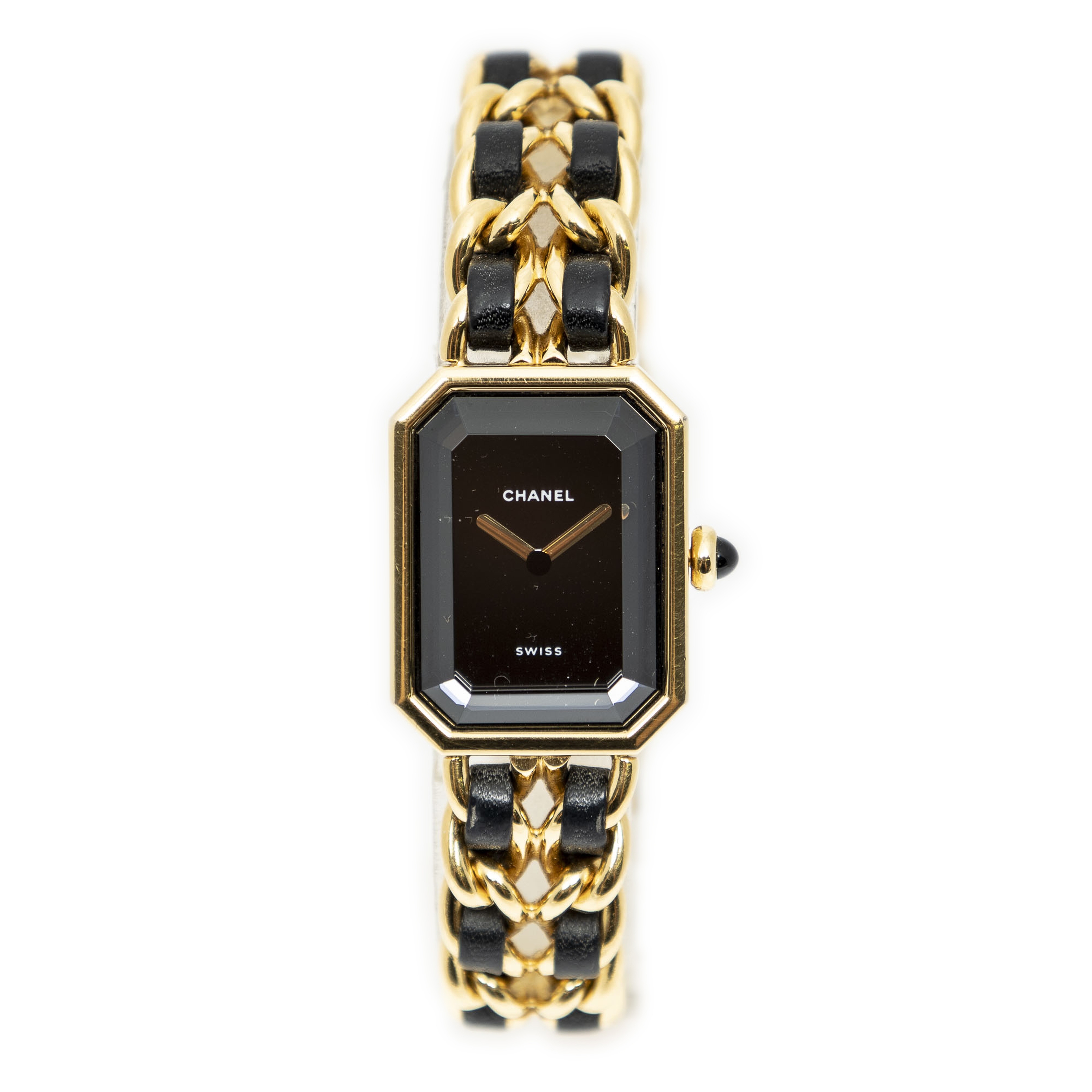 CHANEL, ann&#233;e 1987. Montre 'Premi&#232;re' en m&#233;tal dor&#233; et cuir agneau noir. Dir...