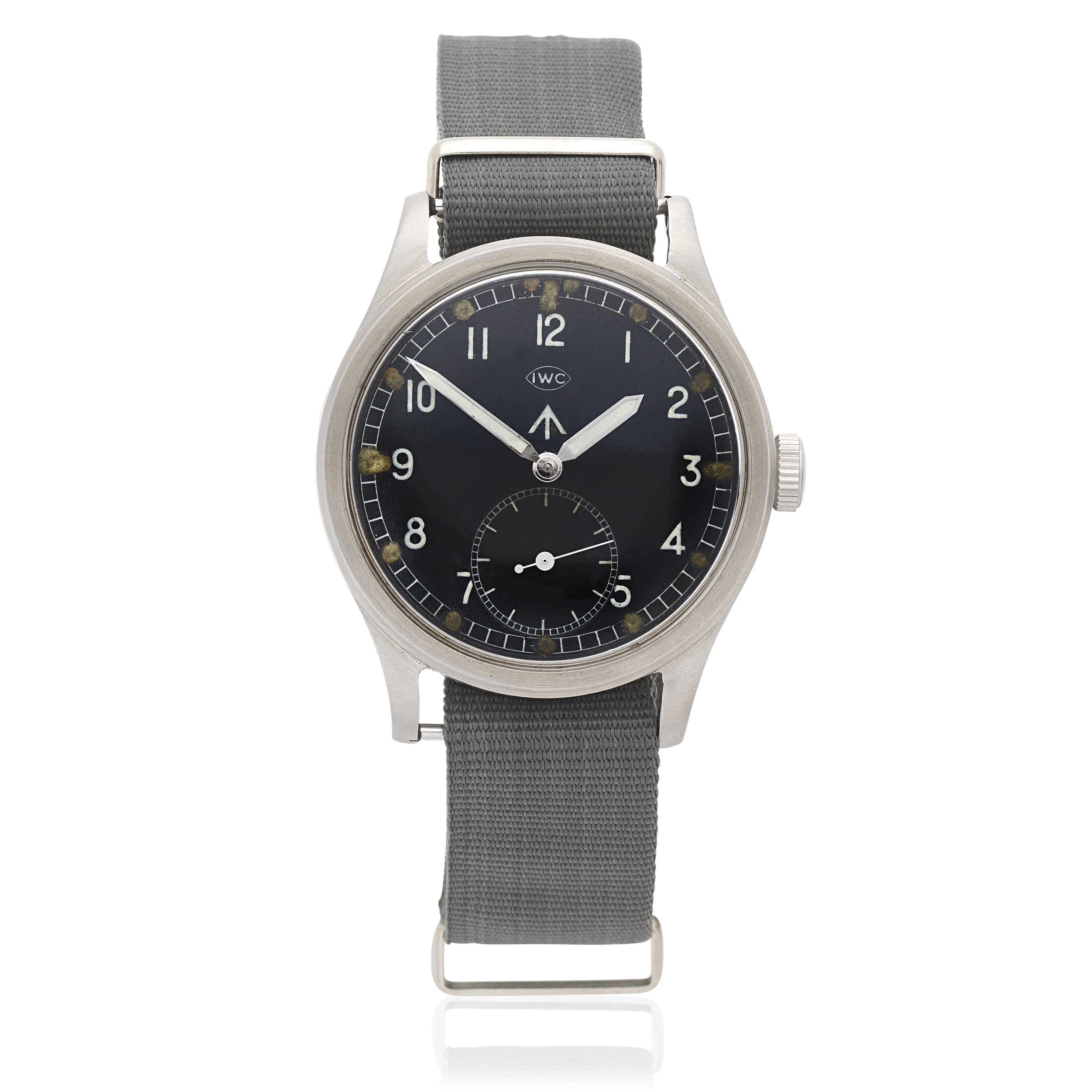 IWC. A stainless steel manual wind military issue wristwatch 'Dirty Dozen', Circa 1940