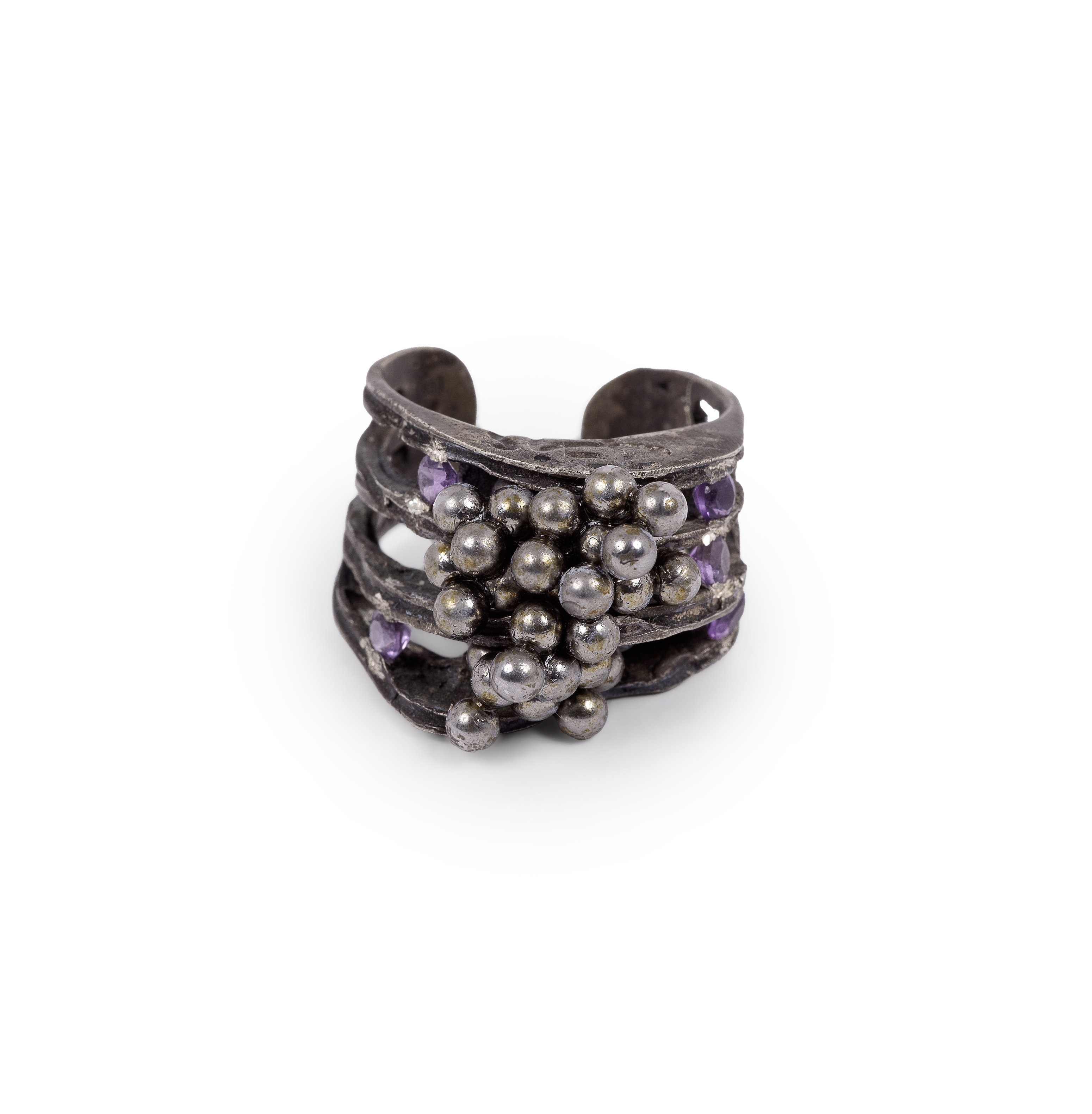 TAKIS (PANAYIOTIS VASSILAKIS) (1925-2019) Good luck charm, 1999 Bague en argent (800&#176;/00), ...