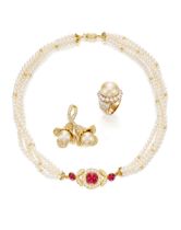 GROUP OF CULTURED PEARL, GEM-SET AND DIAMOND JEWELLERY (3)