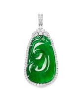 JADEITE AND DIAMOND 'RUYI' PENDANT