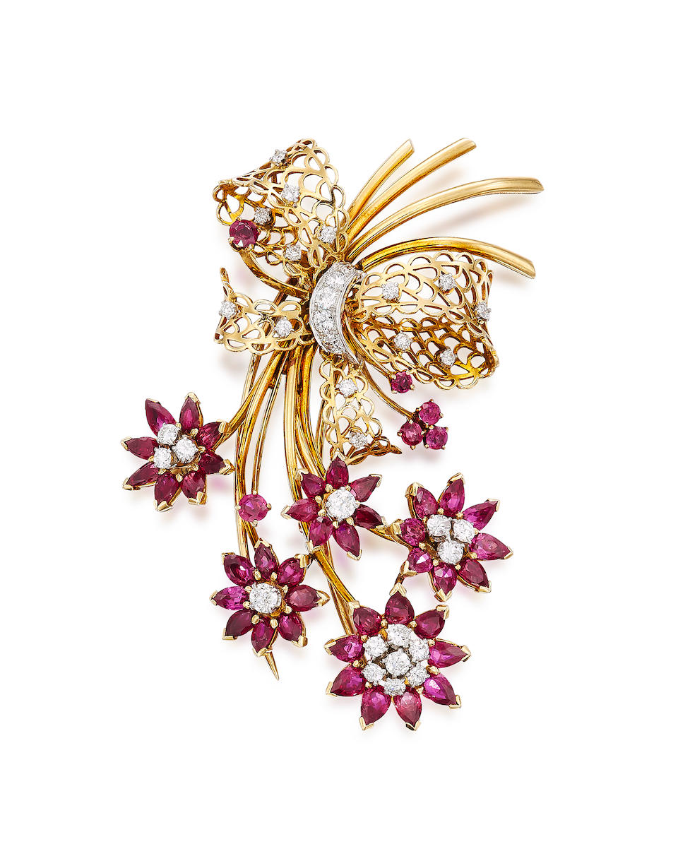 RUBY AND DIAMOND 'FLOWER' BROOCH