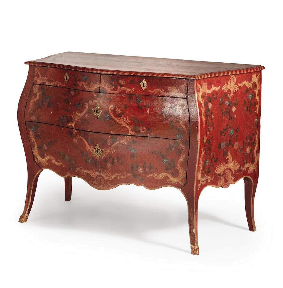 Commode italienne en bois laqué rouge et décoration polychrome. Gênes, milieu du ...