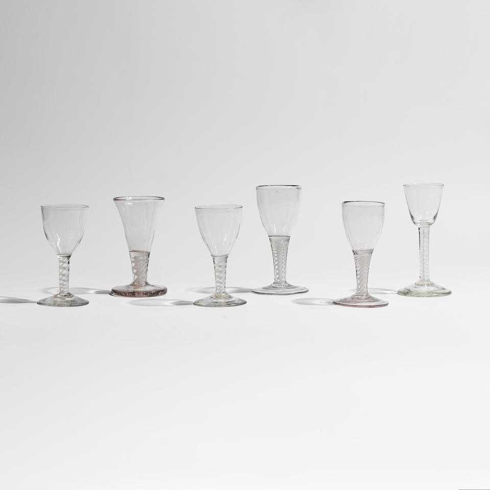 Ensemble de six verres à pied. Ca. 1765