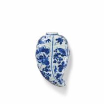 A BLUE AND WHITE LEAF-SHAPED WALL VASE Daoguang