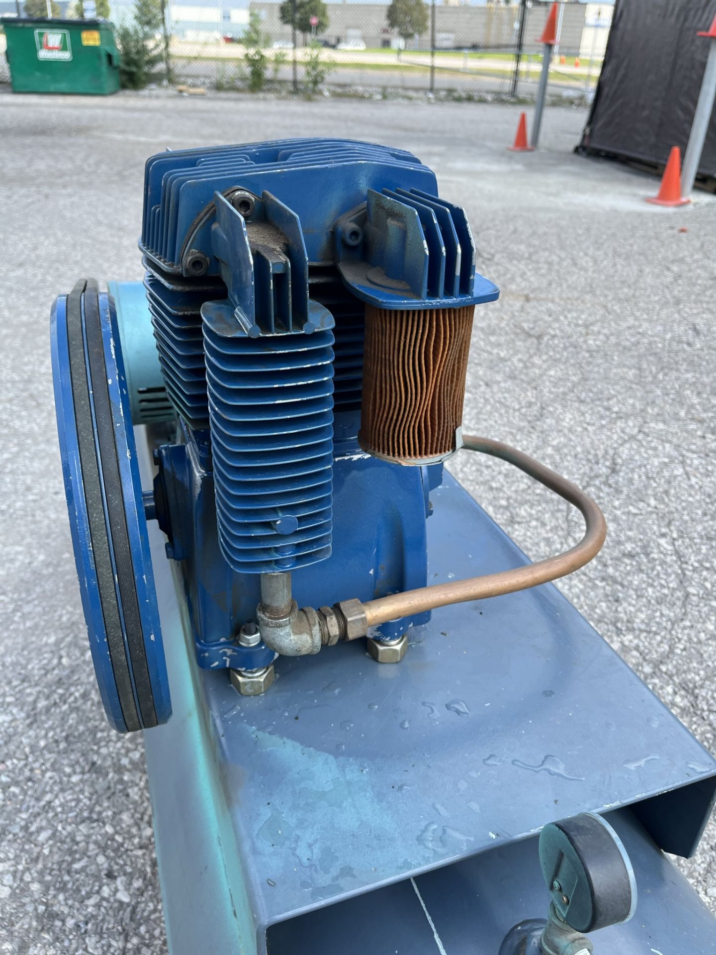 1986 Blue Mountain Air Compressor - Image 7 of 10