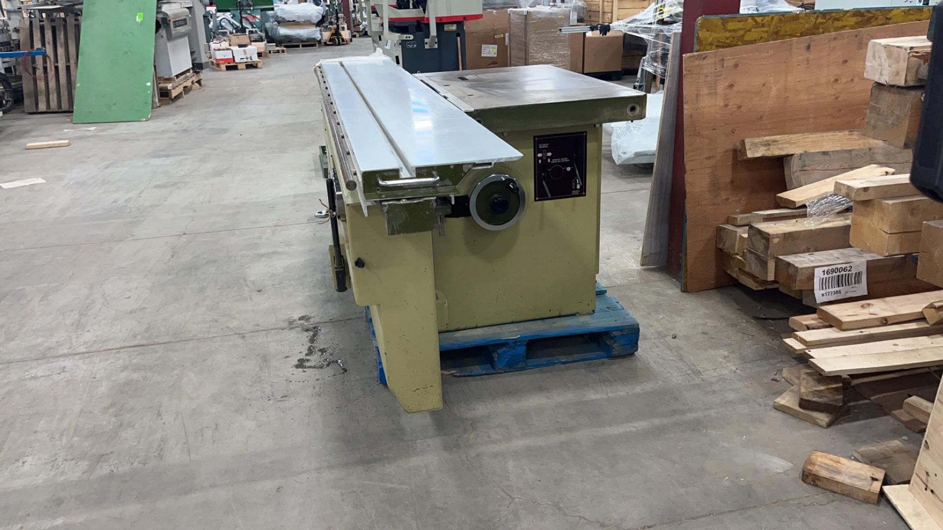 Paoloni P30 Sliding Table Saw - Image 12 of 18