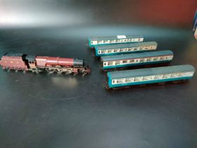 A Hornby Princess Elizabeth locomotive & tender together with a lot of 4 intercity coaches