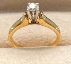 18ct gold and platinum ladies solitaire diamond ring. 0.24ct round cut diamond. [Ring size L] [4.