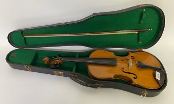 A vintage Violin with bow in fitted case [59cm]