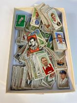 A collection of players cricket & football player cards: Australia & other cards