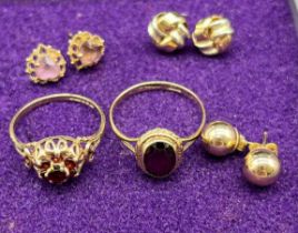 Selection of 9ct gold jewellery; three pairs of 9ct yellow gold earrings, 9ct gold and amethyst