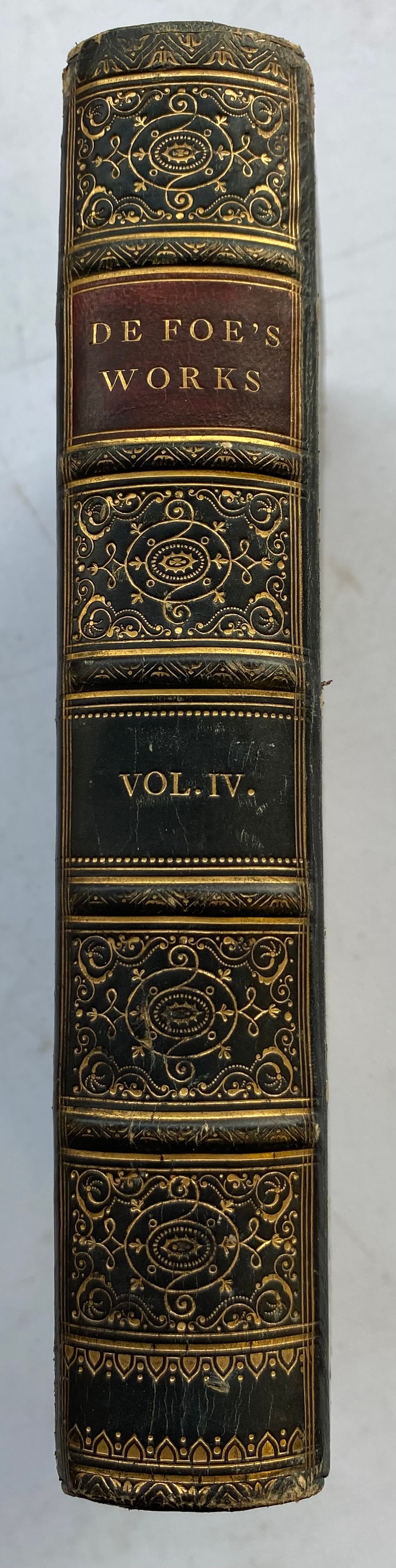 3 Boxes of various books; Gardening books & antique books; Defoe's works, Lowell's poetical works, - Bild 19 aus 31