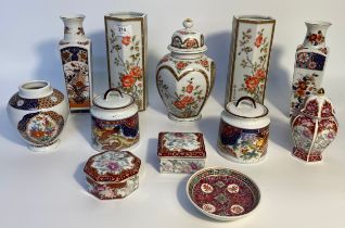 A collection of modern oriental ware; A pair of modern signed flower & bird scene vases