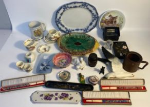 A selection of collectables; Royal Copenhagen flower dish, majolica serving dish & Chinese tea pot &