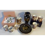 A selection of collectables; Royal doulton golden jubilee commemorative tankard & Royal Worcester