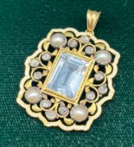 Antique 18ct yellow gold pendant, Ornate form, fitted with an emerald cut large aquamarine gem
