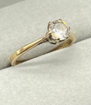 9ct yellow gold ladies ring set with a round cut CZ Stone. [Ring size H] [1.23Grams]