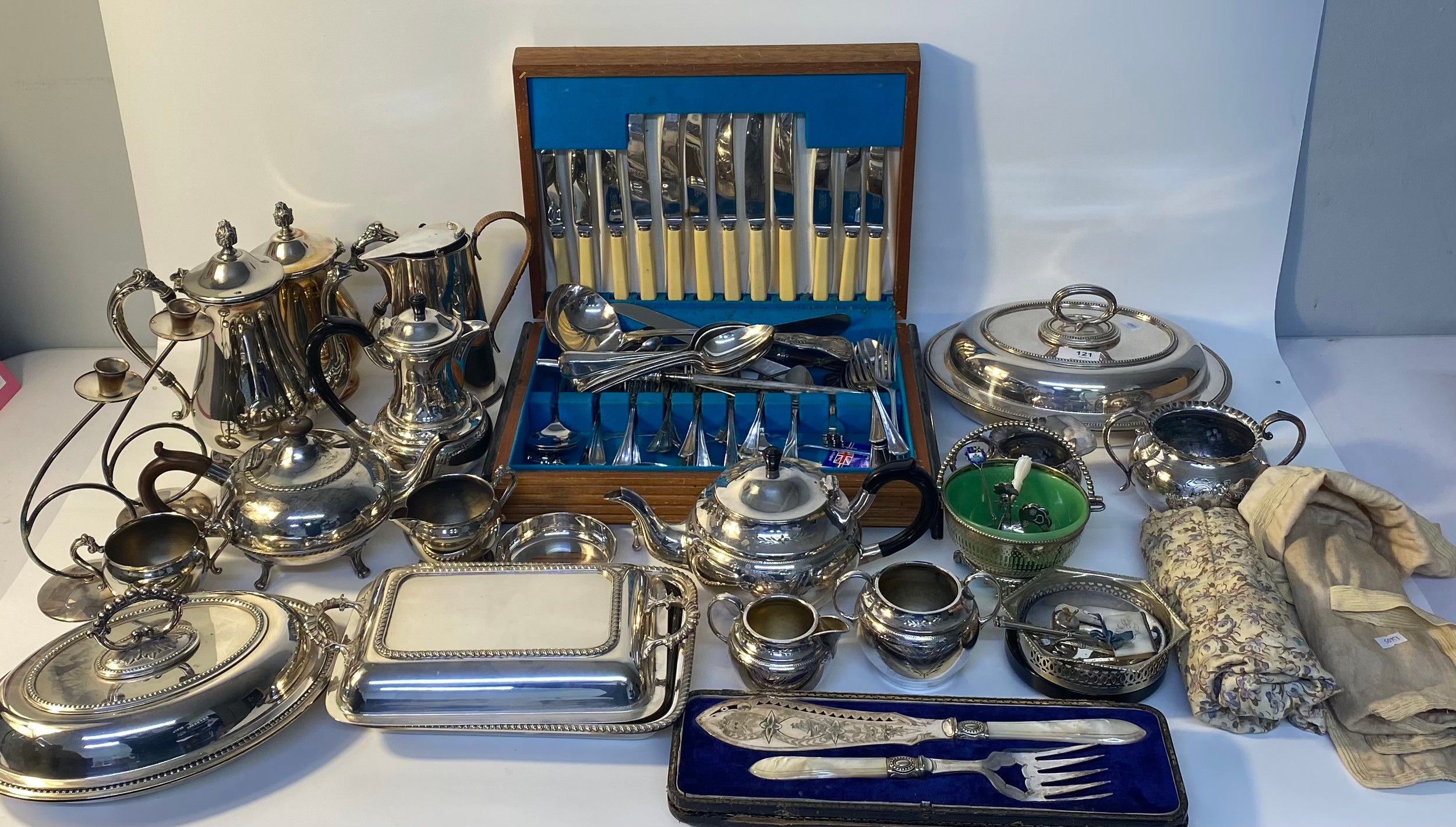 Selection of silver plated wares; Silver plated tea services, 2 silver plated tureens & canteen of