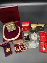 A Selection of costume jewellery and odds; Argyll & Sutherland cap badge, kilt badge, Smiths