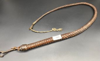 Antique bull whip [107.5cm]