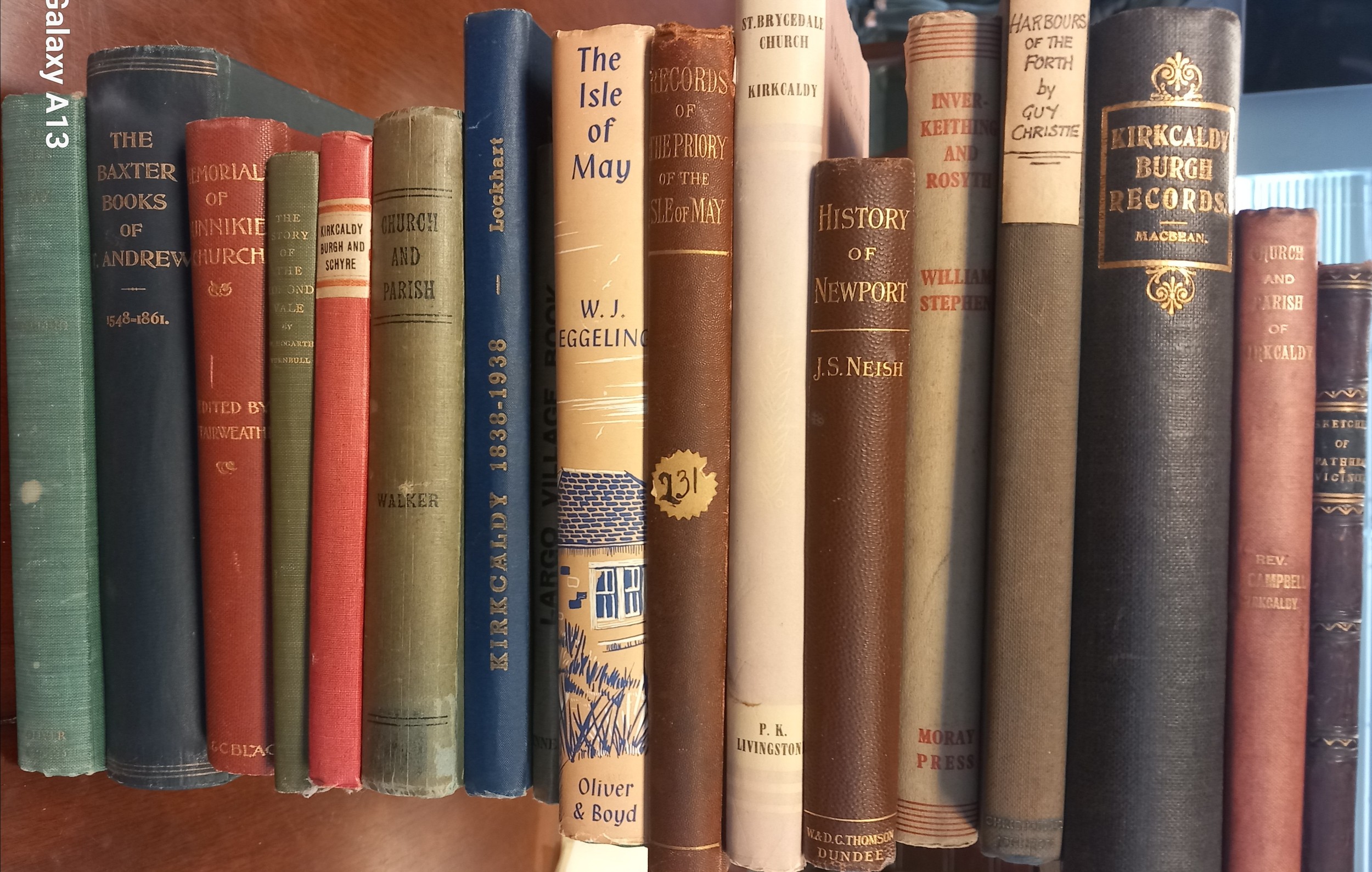 Large Collection Of Over twenty vintage books on Fife, To Include Publications On Rosyth, St - Bild 3 aus 22