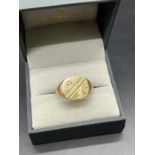 9ct yellow gold signet ring, fitted with a diamond. [Ring size W] [3.06Grams]