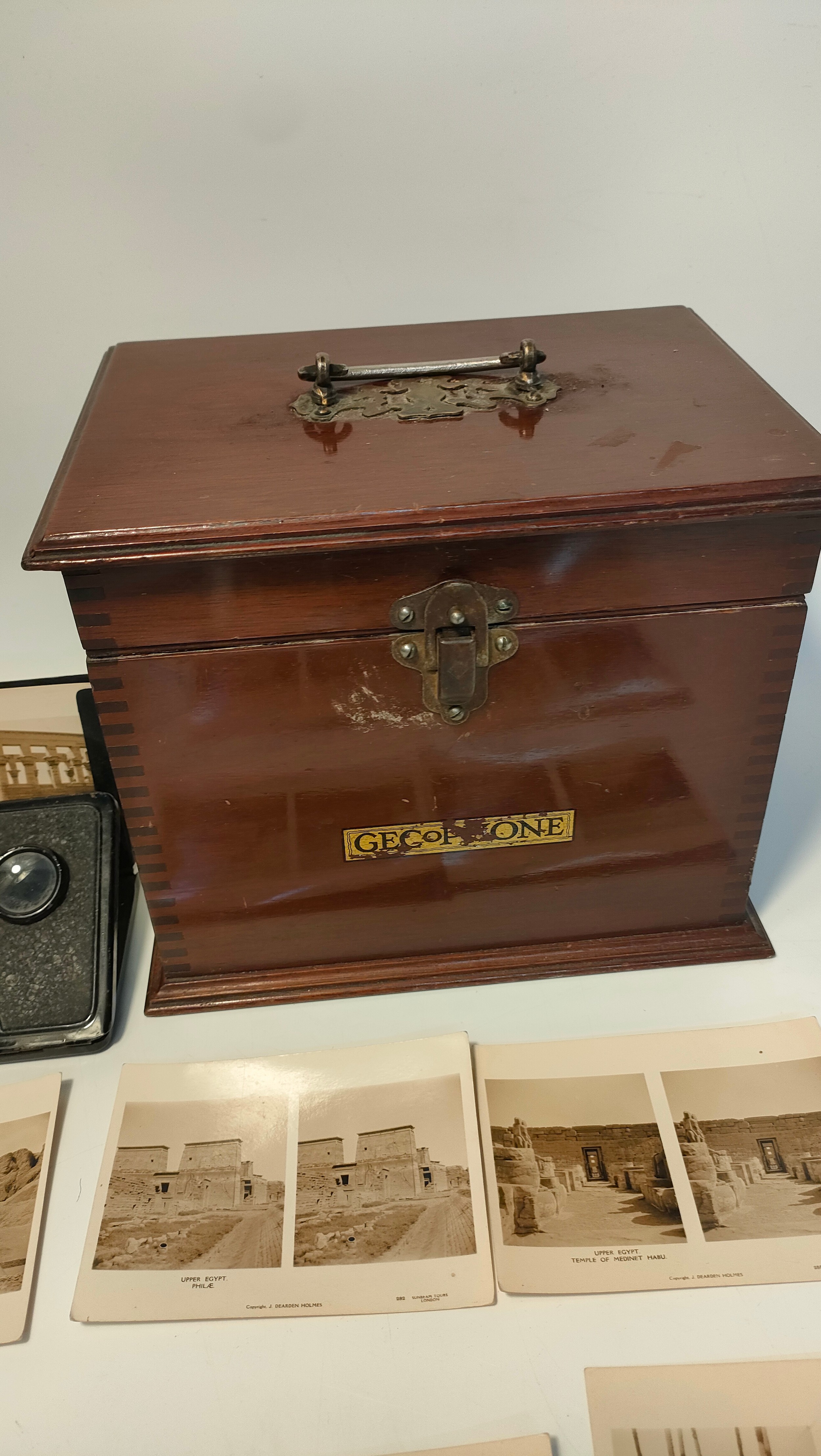 1930s metal stereo viewer together with a collection of Egyptian stereo cards and a 1920s - Image 5 of 6