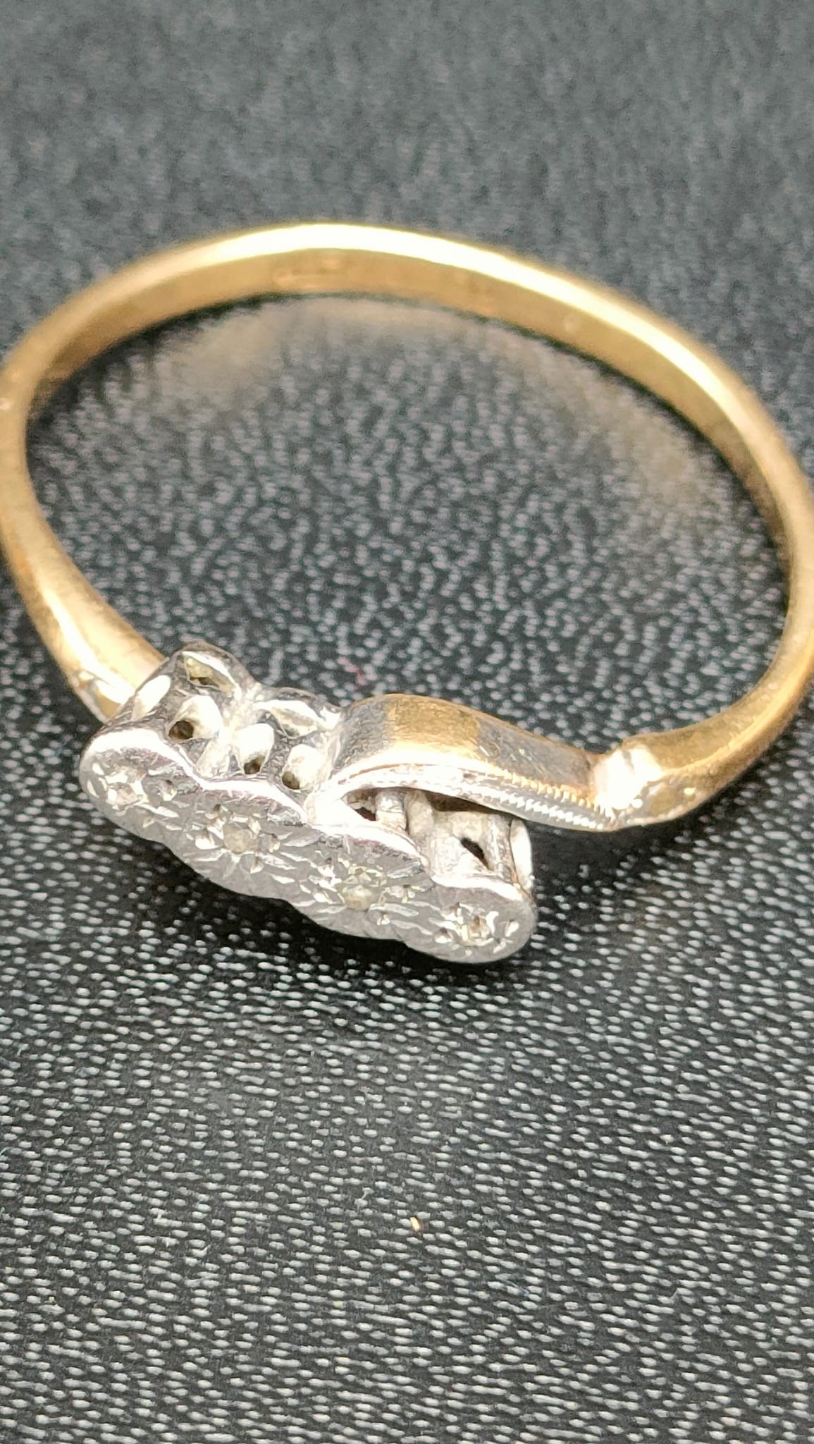 Three various gold rings; 18ct gold and platinum diamond ring- band damaged- [2.44grams] and two - Image 4 of 5